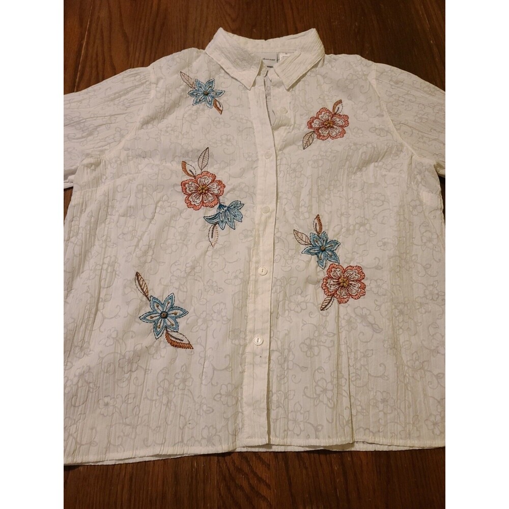 Alfred Dunner women’s top size 14 , Long sleeve, White floral
